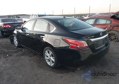 2014 Nissan Altima 2.5 z USA, uszkodzony, nr VIN 1N4AL3AP3EN337383